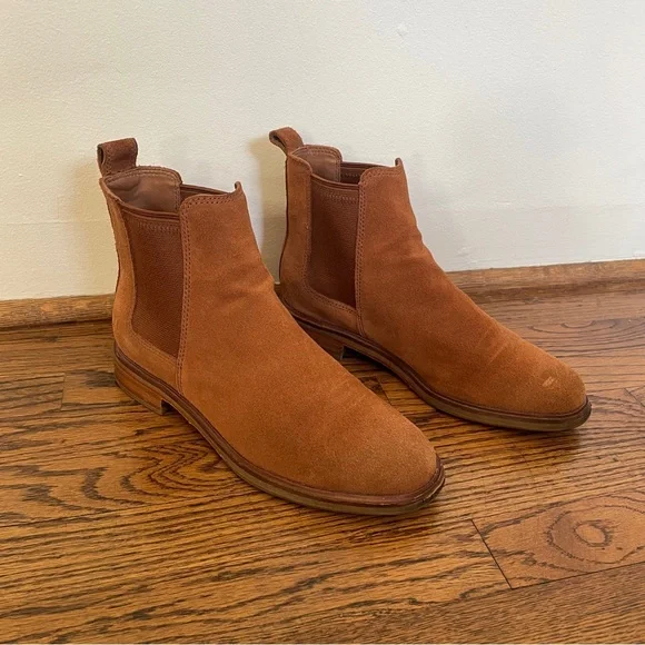 Clarks Clarkdale Arlo ankle Chelsea boot suede leather almond toe pull on work 8 - Picture 5 of 11
